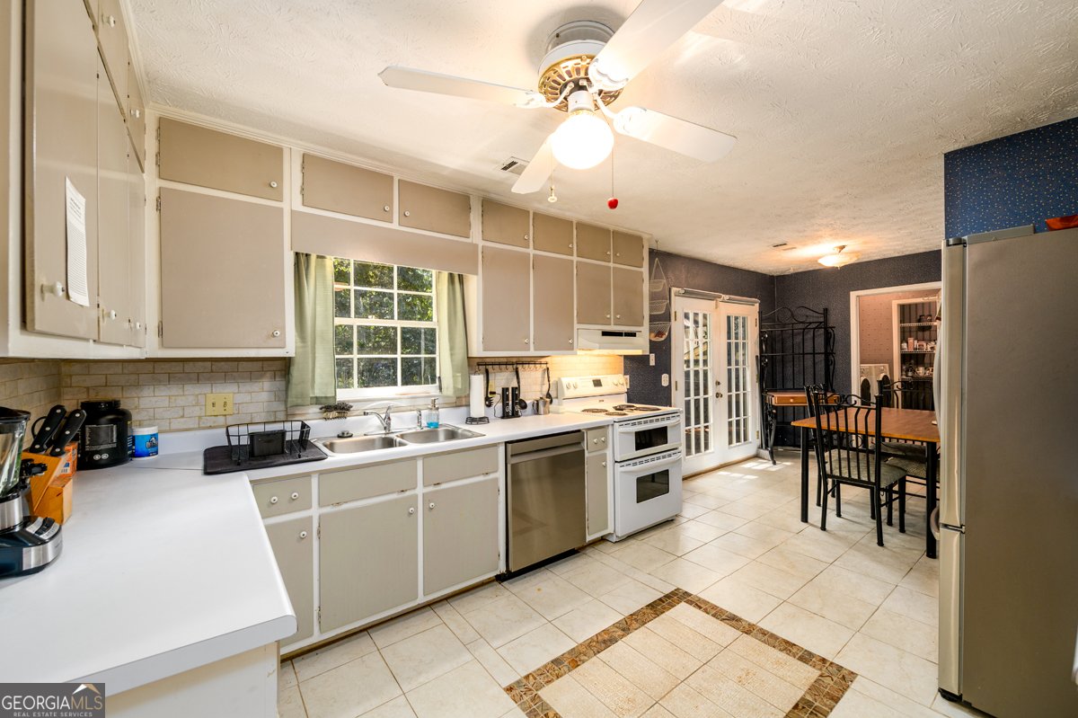 1751 PIERCE ARROW Parkway Tucker - 9