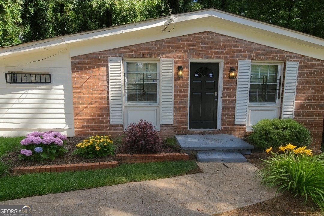 210 Oak Drive Atlanta - 1