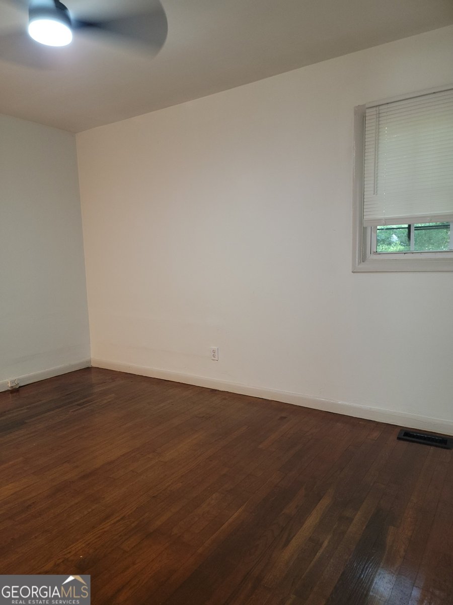 210 Oak Drive Atlanta - 17