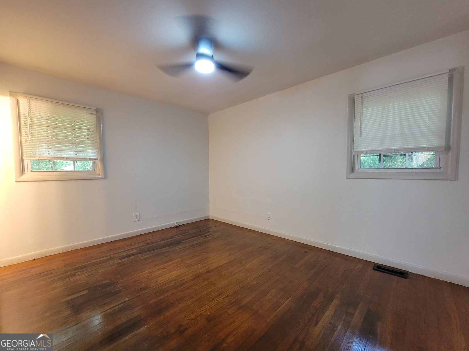 210 Oak Drive Atlanta - 19