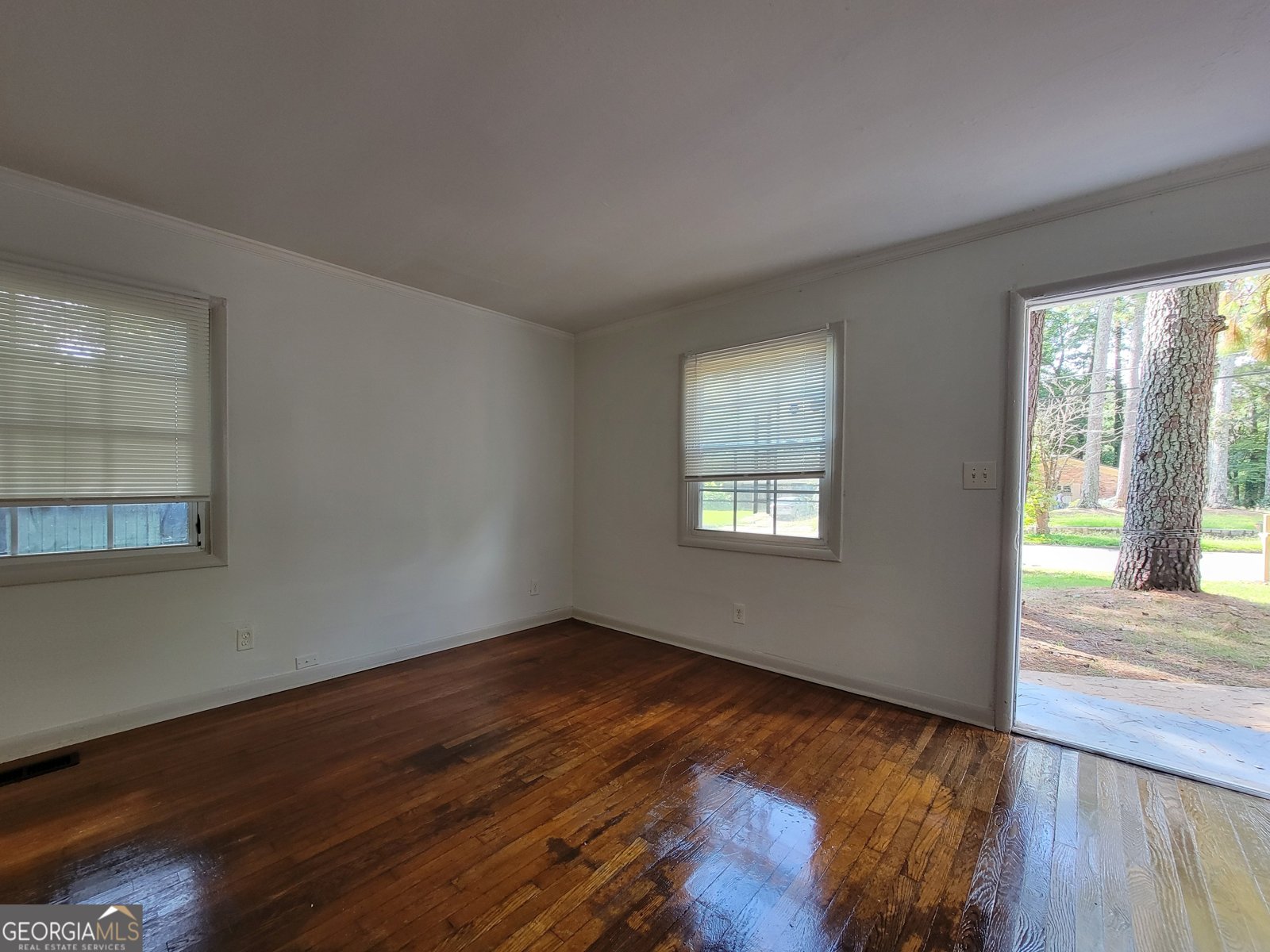 210 Oak Drive Atlanta - 4