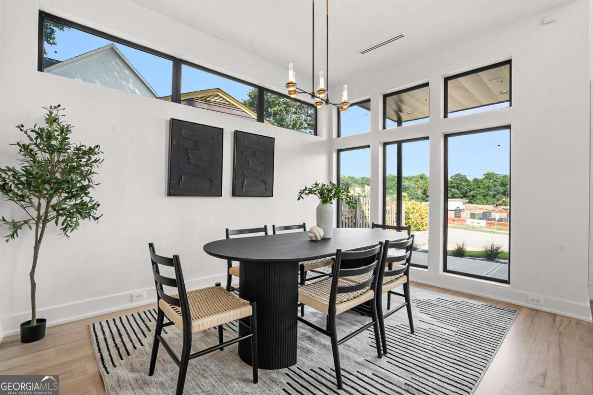 1039 Avondale Avenue Atlanta - 19