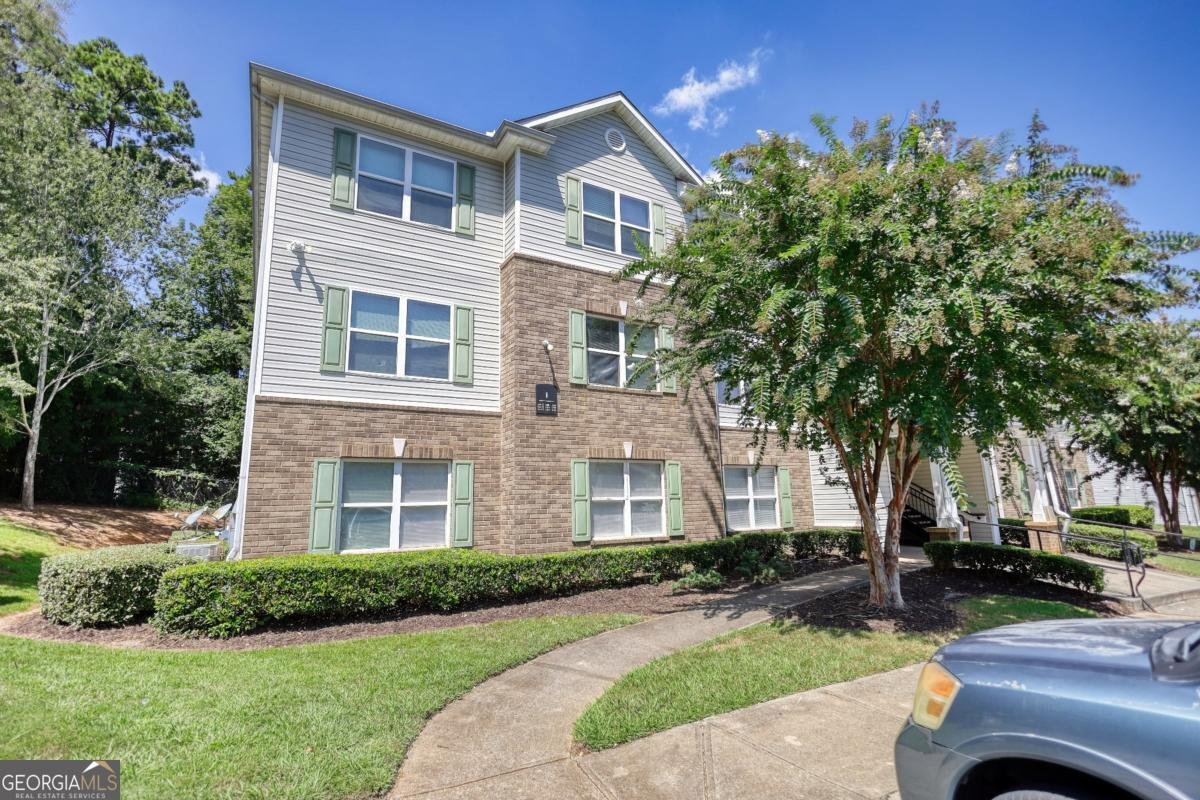 1101 Fairington Ridge Circle Lithonia - 1