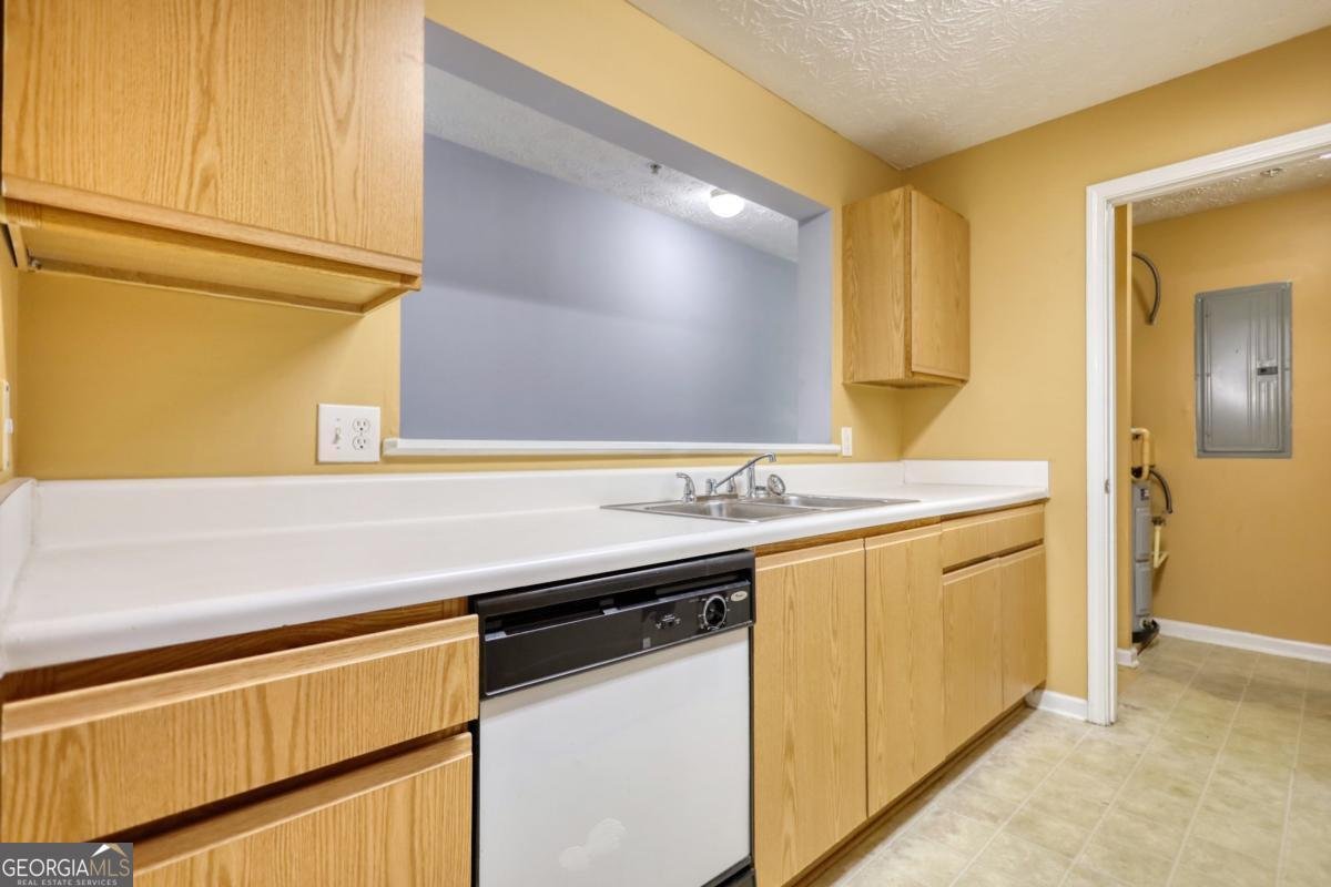 1101 Fairington Ridge Circle Lithonia - 6