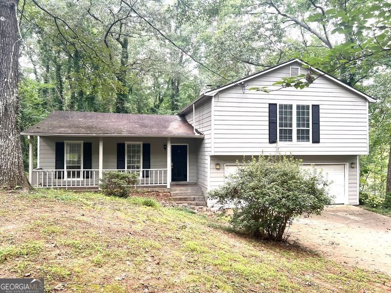 629 Waterview Court Stone Mountain - 1
