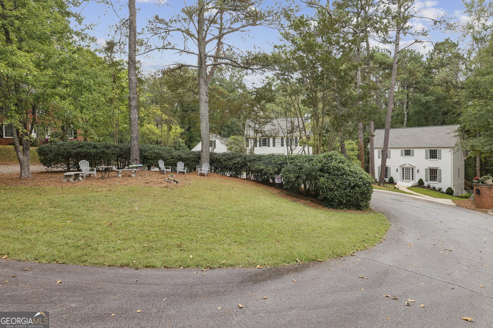 525 Persimmon Lane Roswell - 28