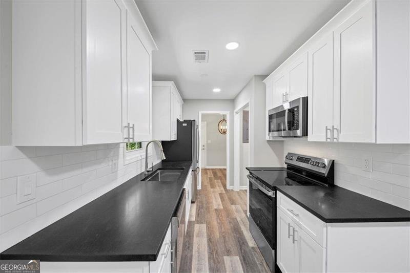470 PINELAND Road Mableton - 13