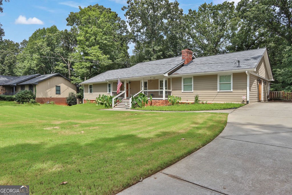1952 Colony Oaks Drive Snellville - 3