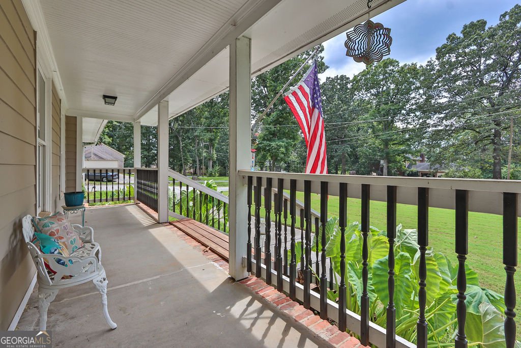 1952 Colony Oaks Drive Snellville - 4