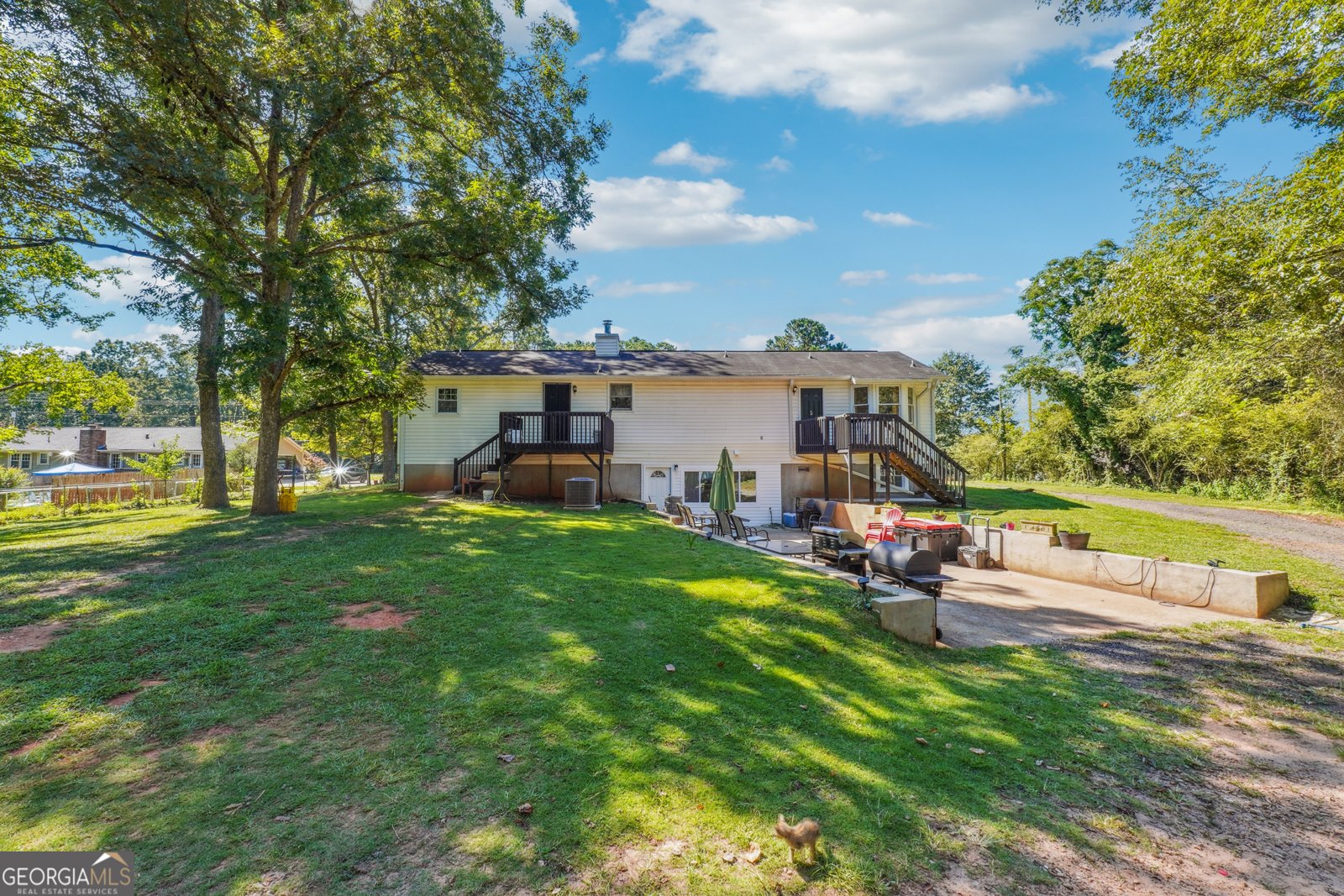 7268 Berea Road Winston - 23