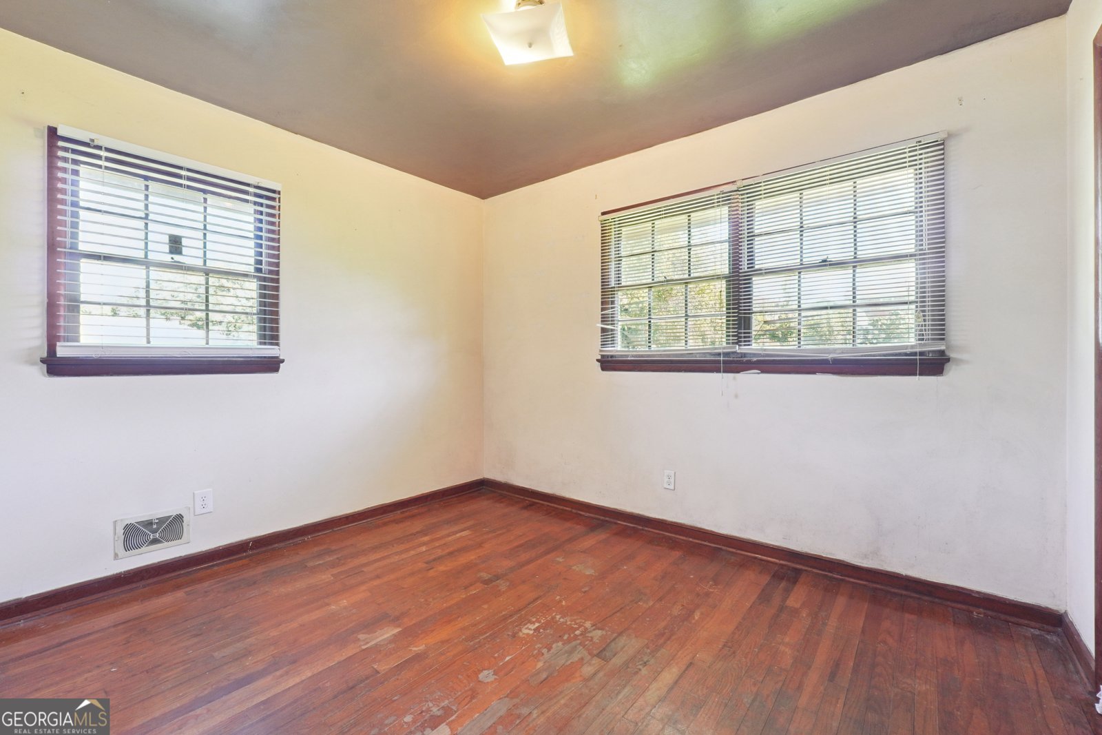 548 Pineridge Drive Forest Park - 17