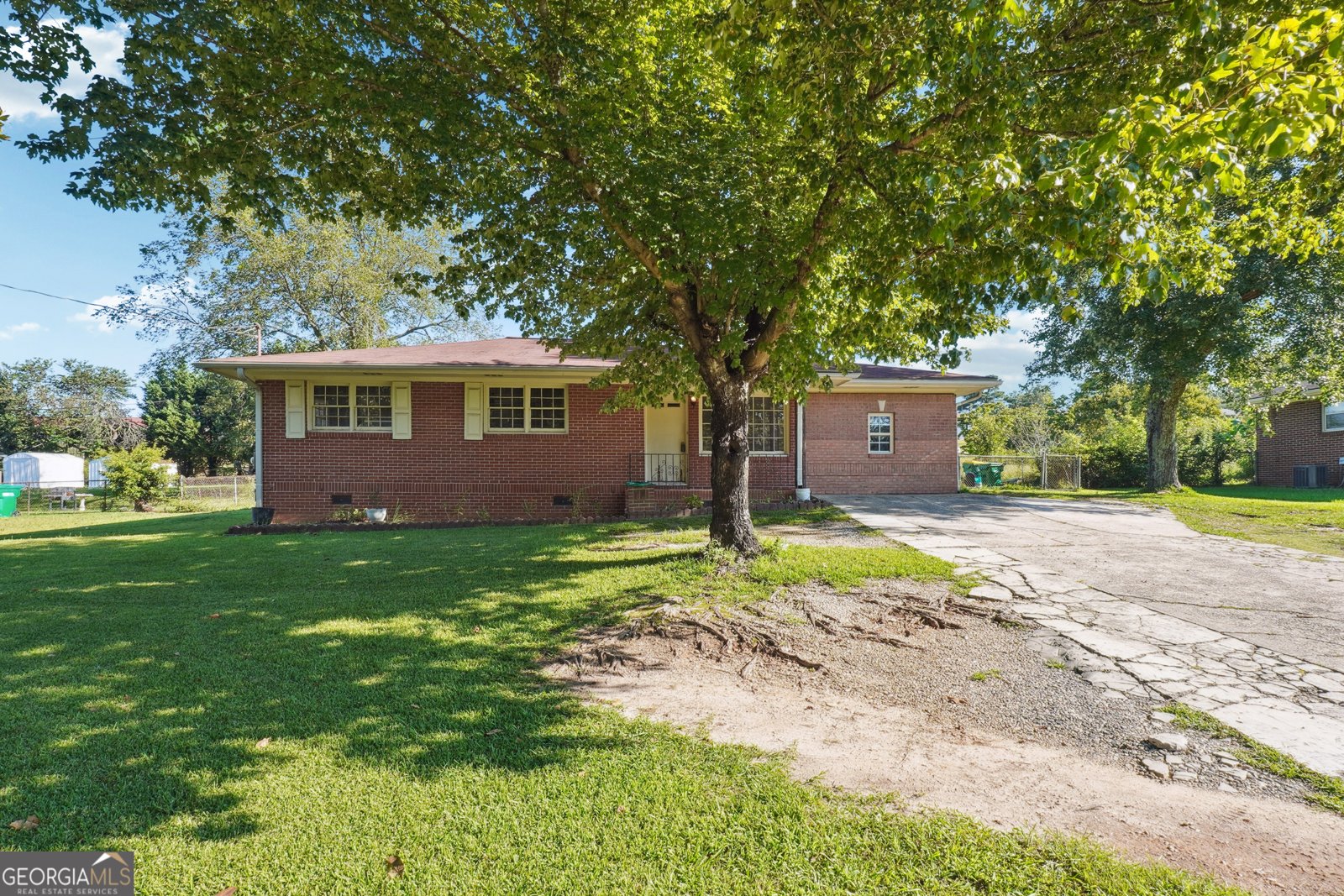 548 Pineridge Drive Forest Park - 2