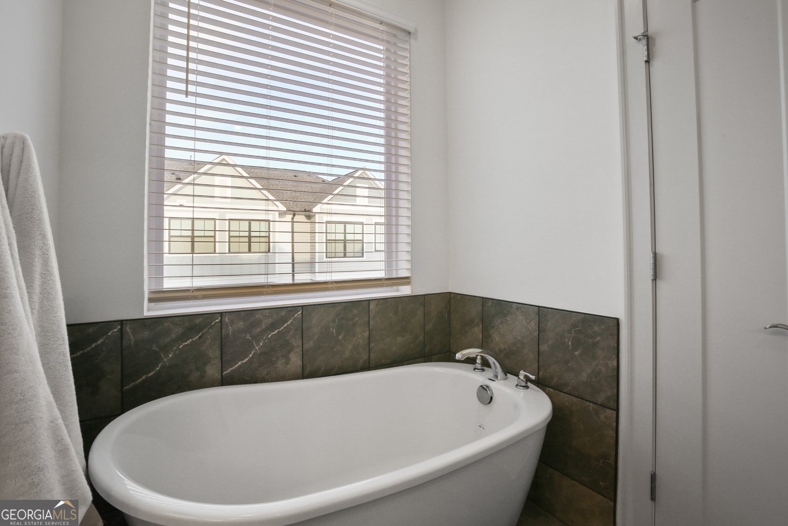 810 KENWAY Avenue Roswell - 23