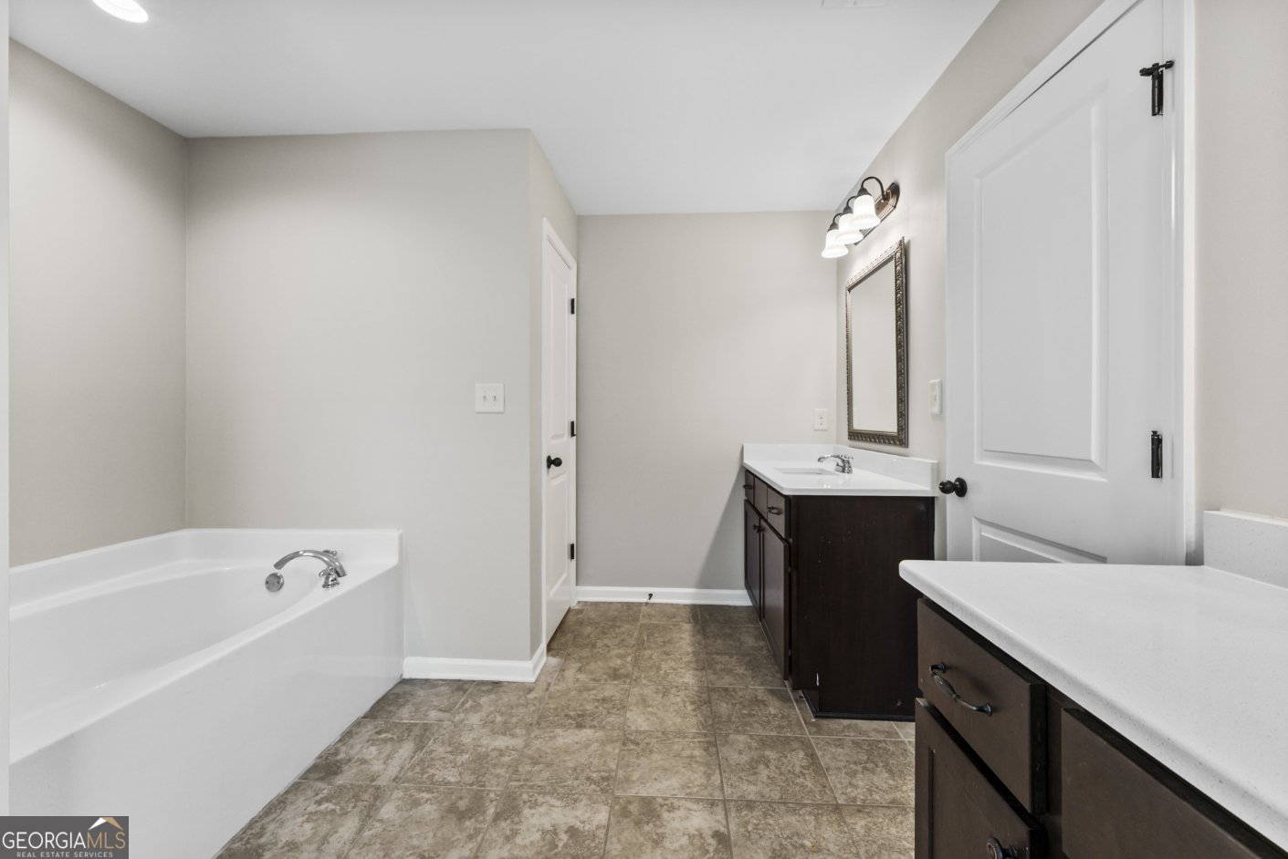 310 Dog Fennel Lane Perry - 32