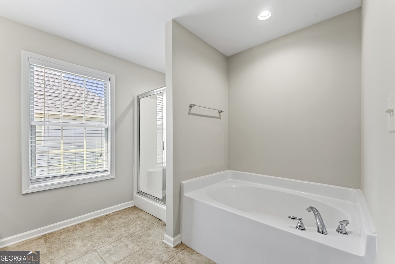 310 Dog Fennel Lane Perry - 34