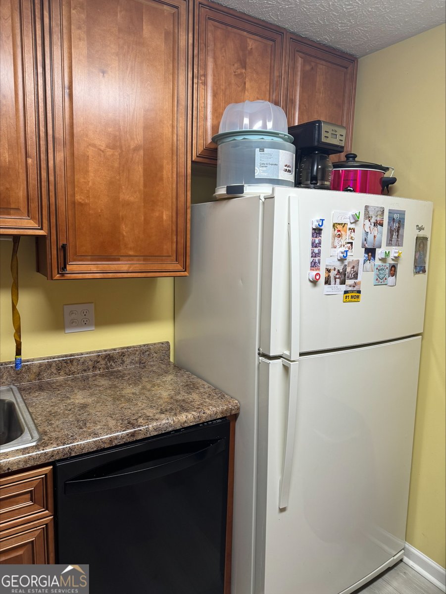 7157 Williamsburg Drive Riverdale - 10