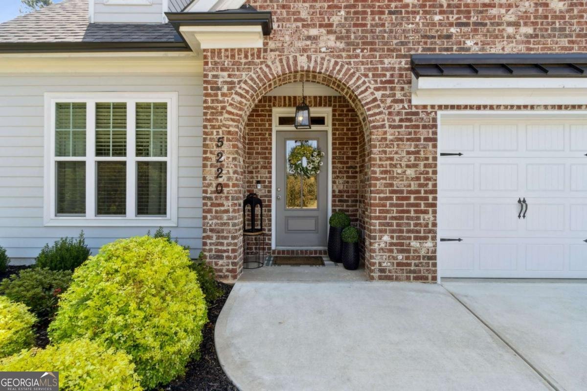 5220 Parkwood Drive Flowery Branch - 2
