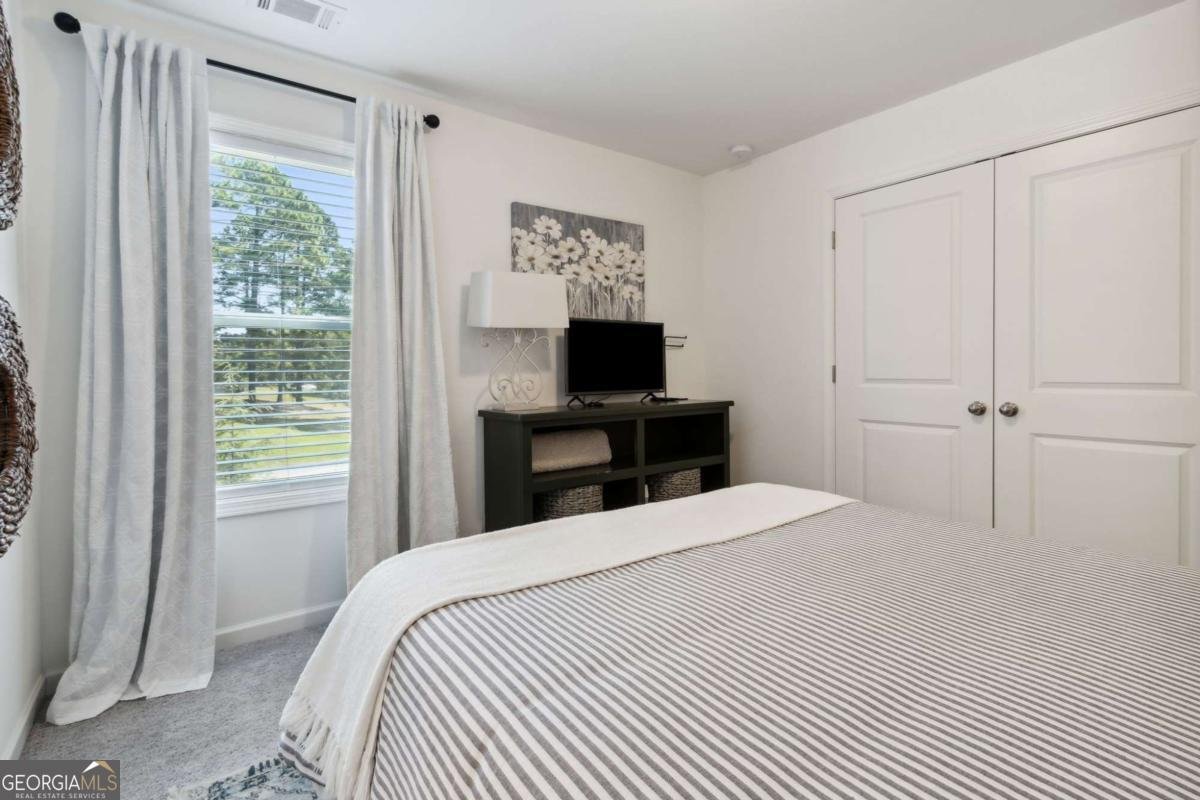 5220 Parkwood Drive Flowery Branch - 40