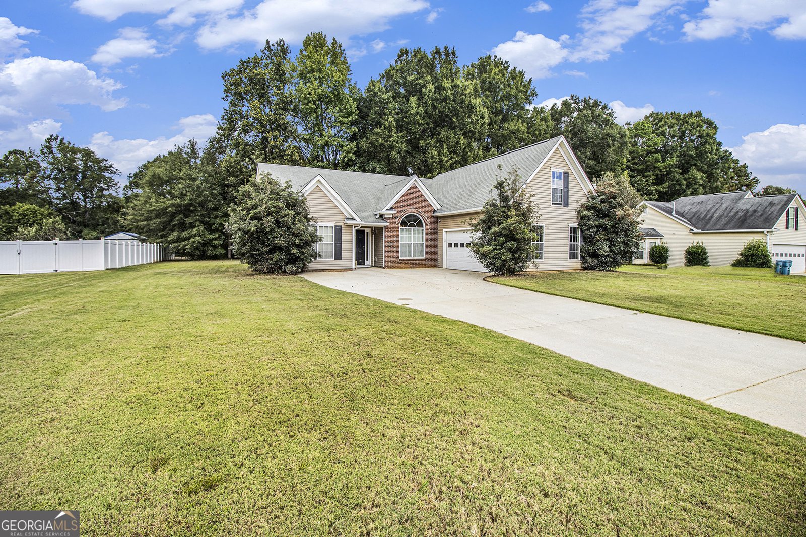 260 Sandstone Drive Hampton - 2