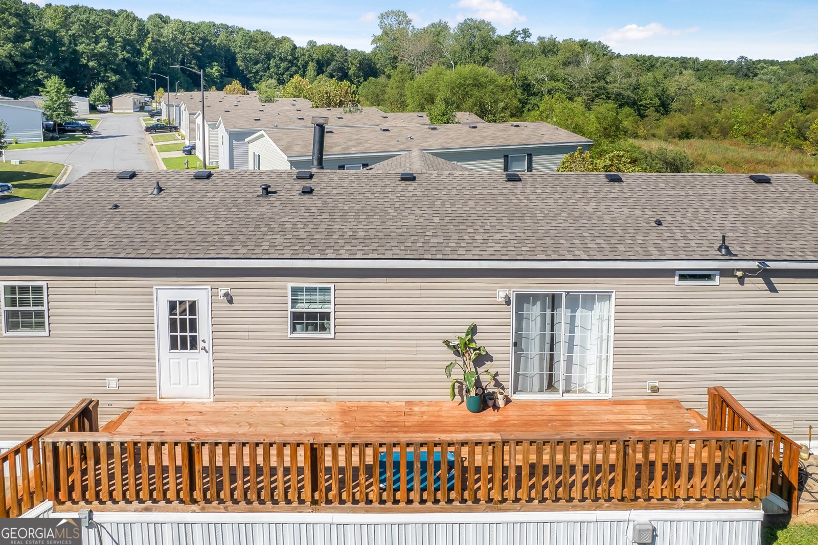 75 CARDINAL Lane Lawrenceville - 32