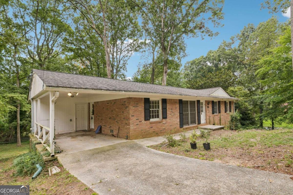 437 Mount Vista Road Stone Mountain - 1