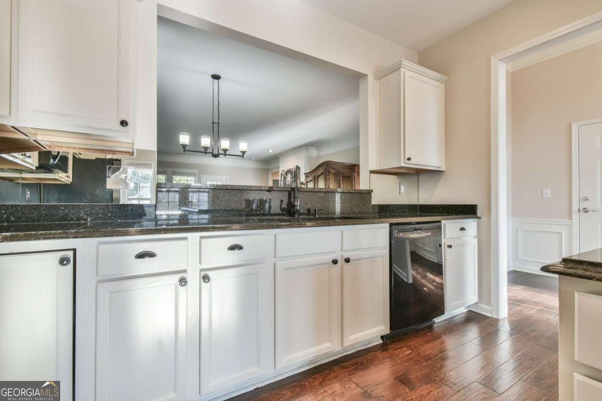 6484 Lantern Ridge Hoschton - 7