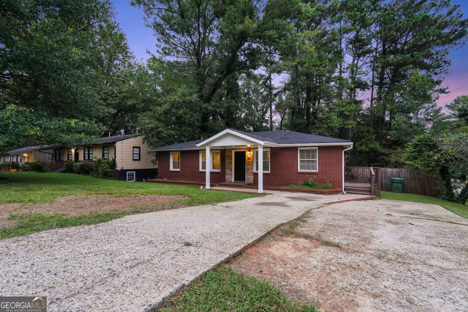 3136 Latona Drive Atlanta - 27
