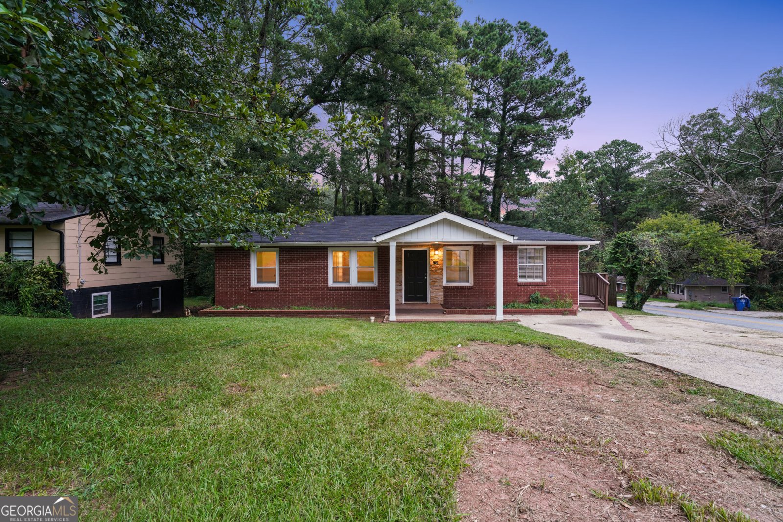 3136 Latona Drive Atlanta - 33