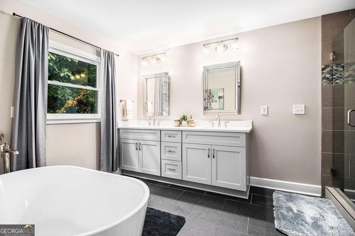 2662 Foster Ridge Road Road Atlanta - 20