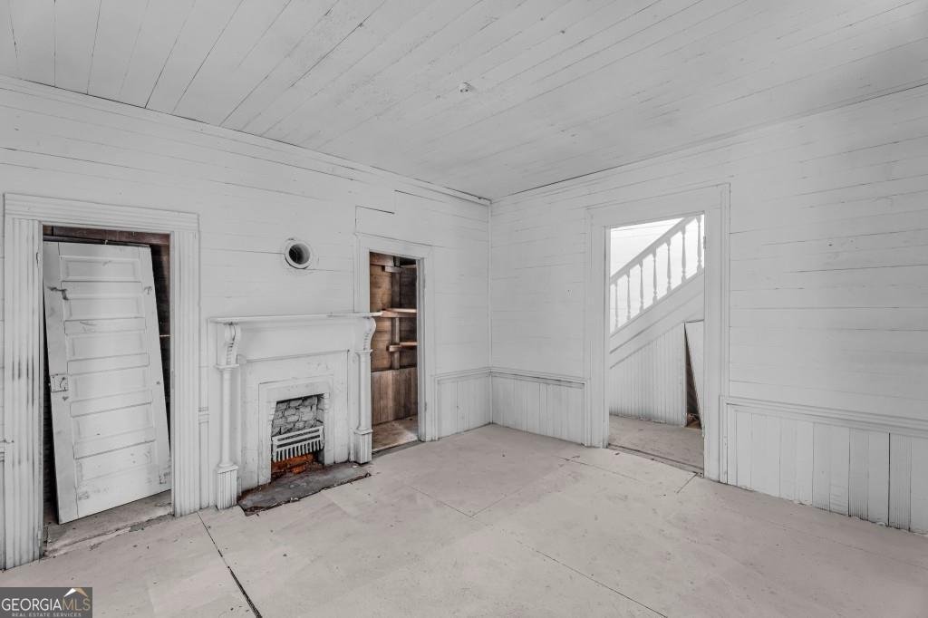 119 E Johnson Temple - 25