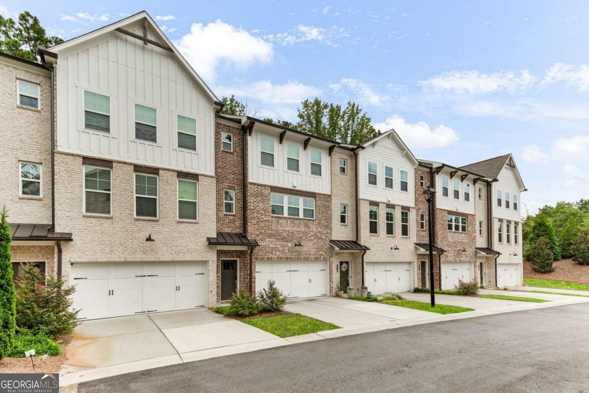 3927 Acer Court Peachtree Corners - 1