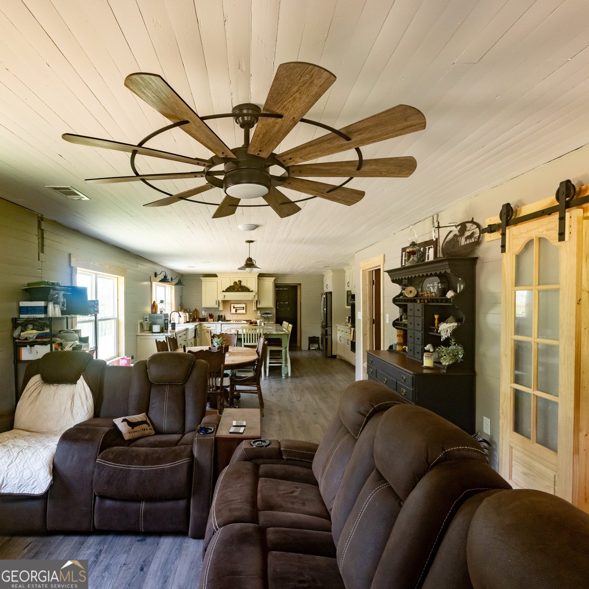 655 White Road Thomaston - 17