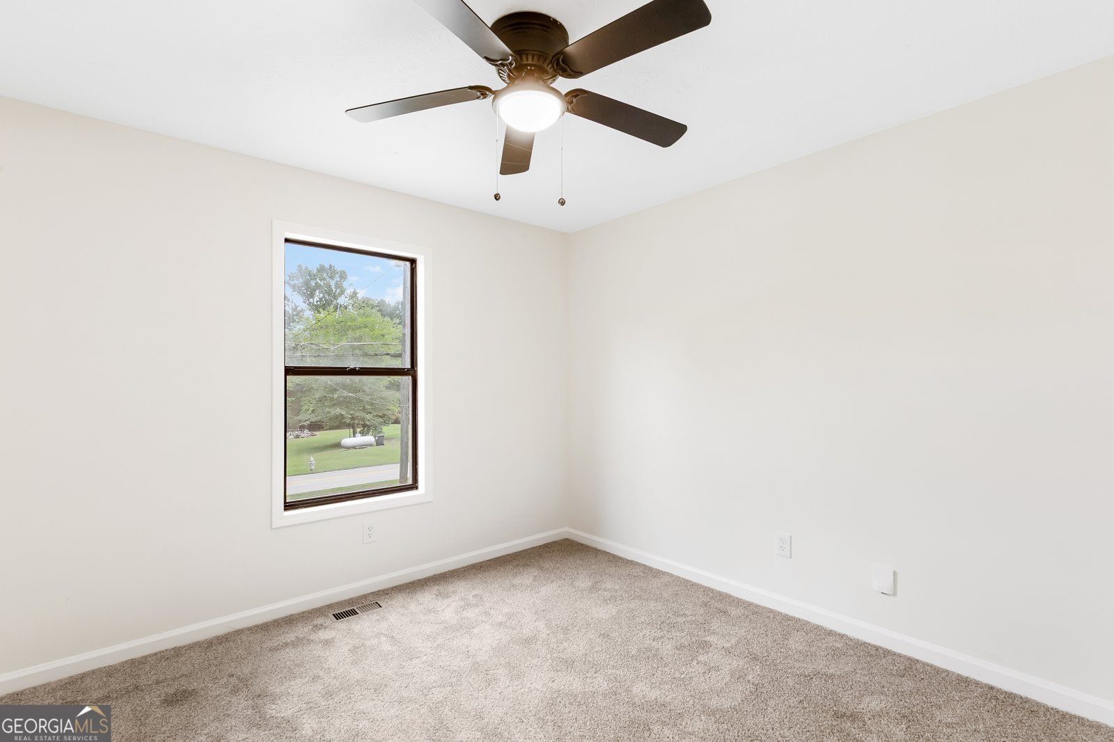 4752 Yeager Road Douglasville - 36