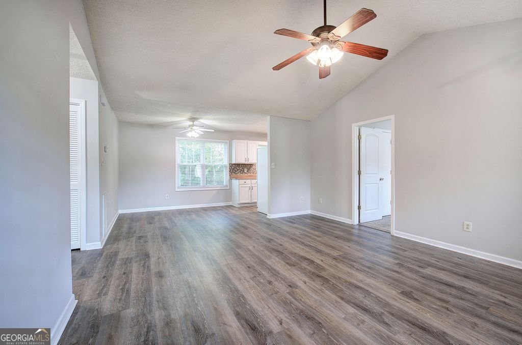 589 Linda Lane Powder Springs - 11