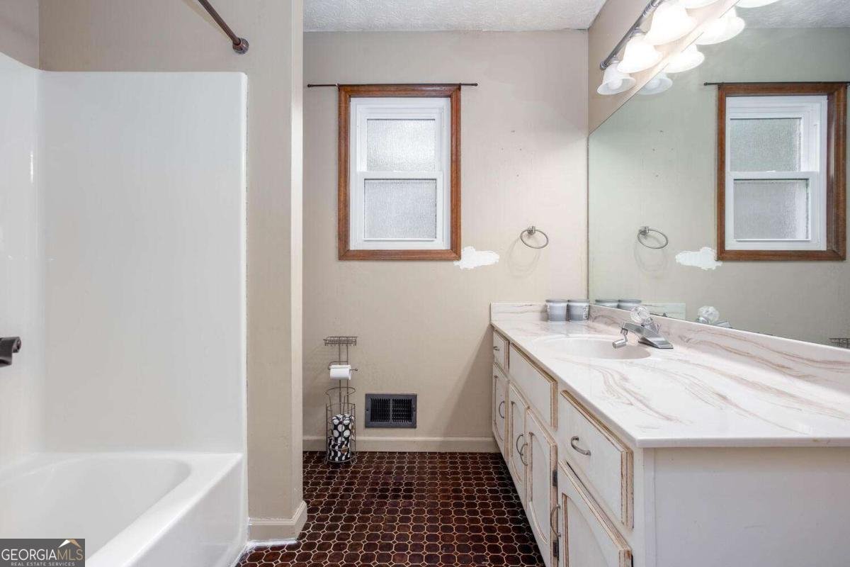5068 Ravenwood Drive Marietta - 16