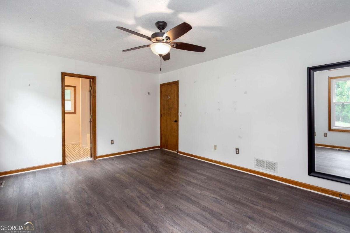 5068 Ravenwood Drive Marietta - 19