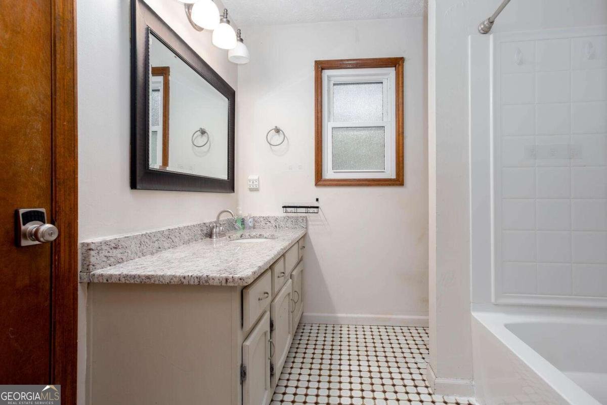 5068 Ravenwood Drive Marietta - 21