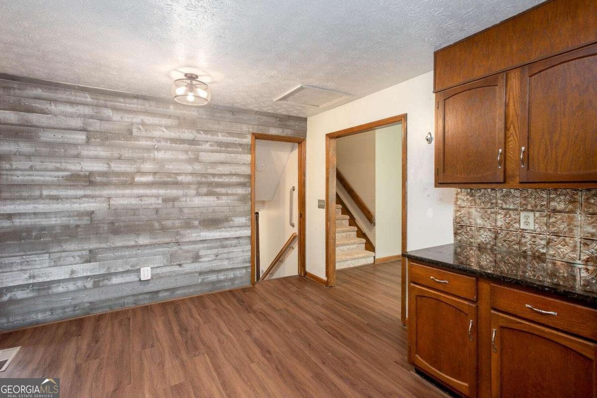 5068 Ravenwood Drive Marietta - 8