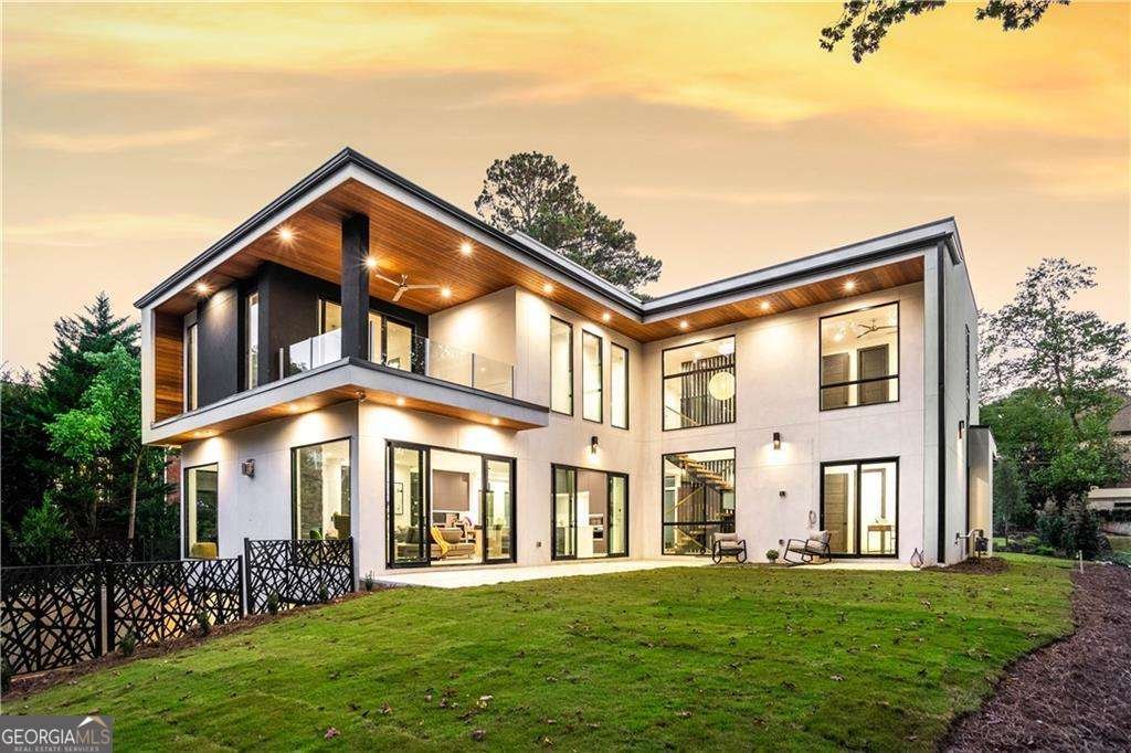 2055 Roxboro Road Atlanta - 36