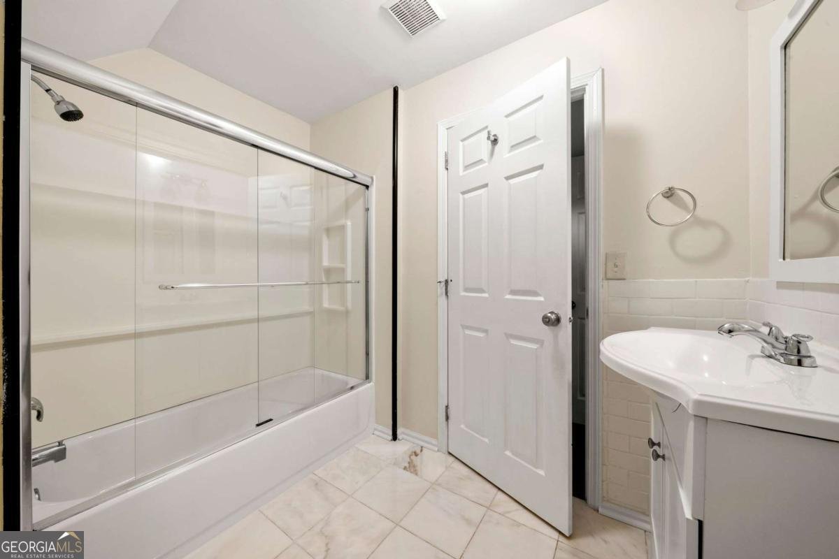 1058 Jefferson Avenue Atlanta - 19