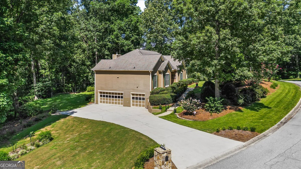 1873 Waterton Trail Grayson - 42