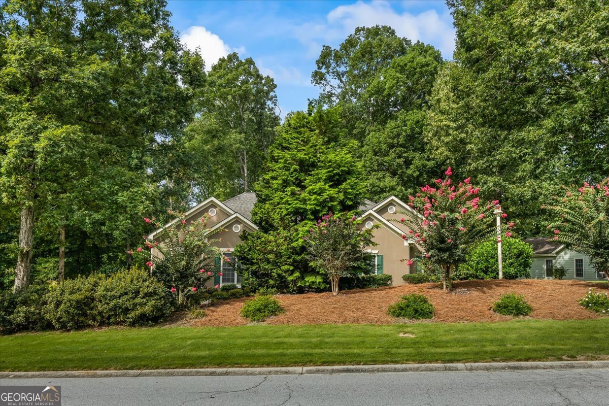 1873 Waterton Trail Grayson - 43