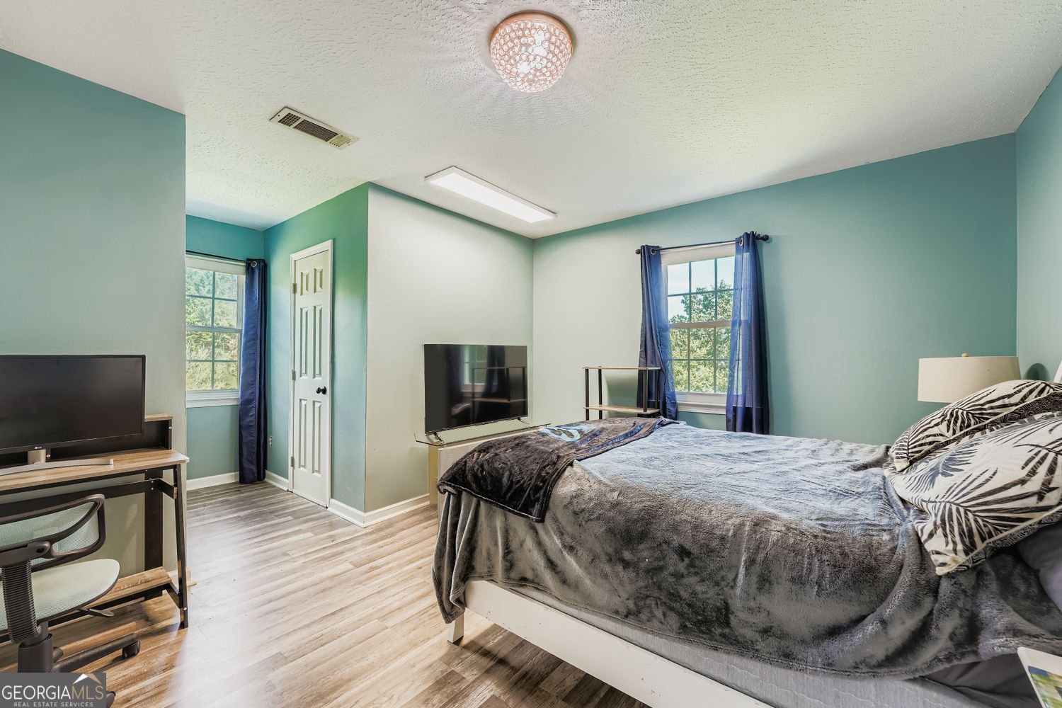 100 Oak Ridge Drive Canton - 11