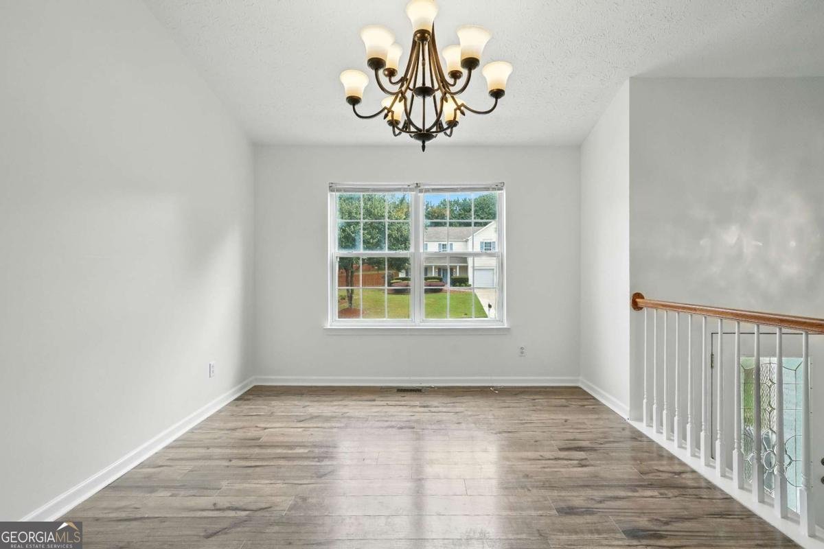 452 Crested View Drive Loganville - 14