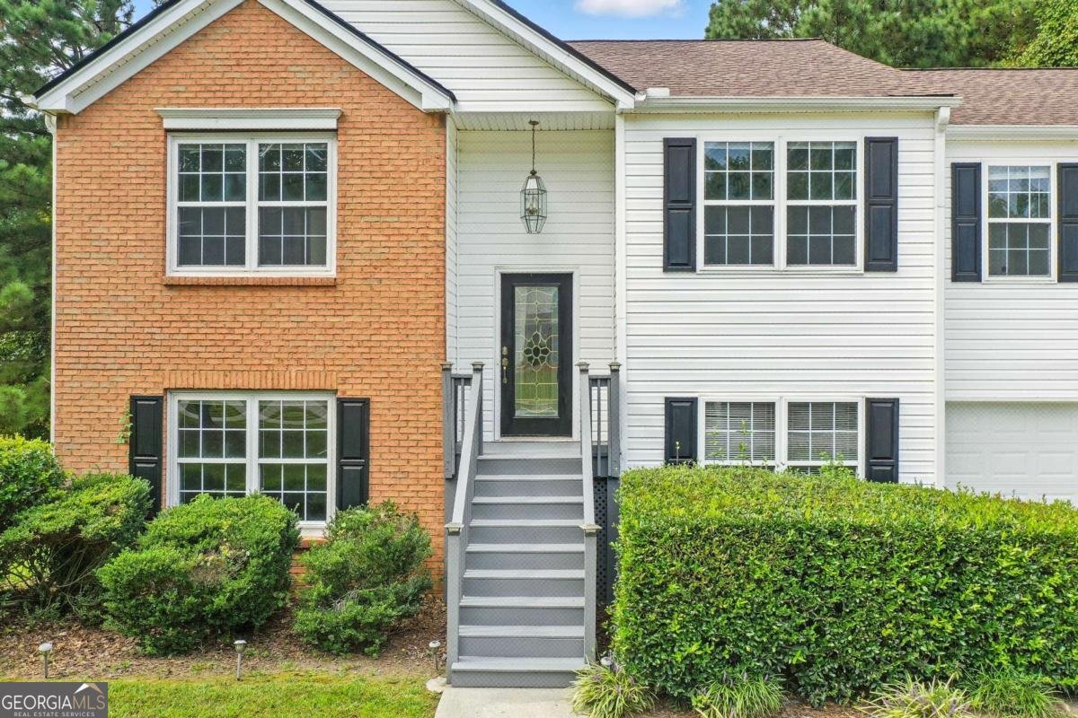 452 Crested View Drive Loganville - 3
