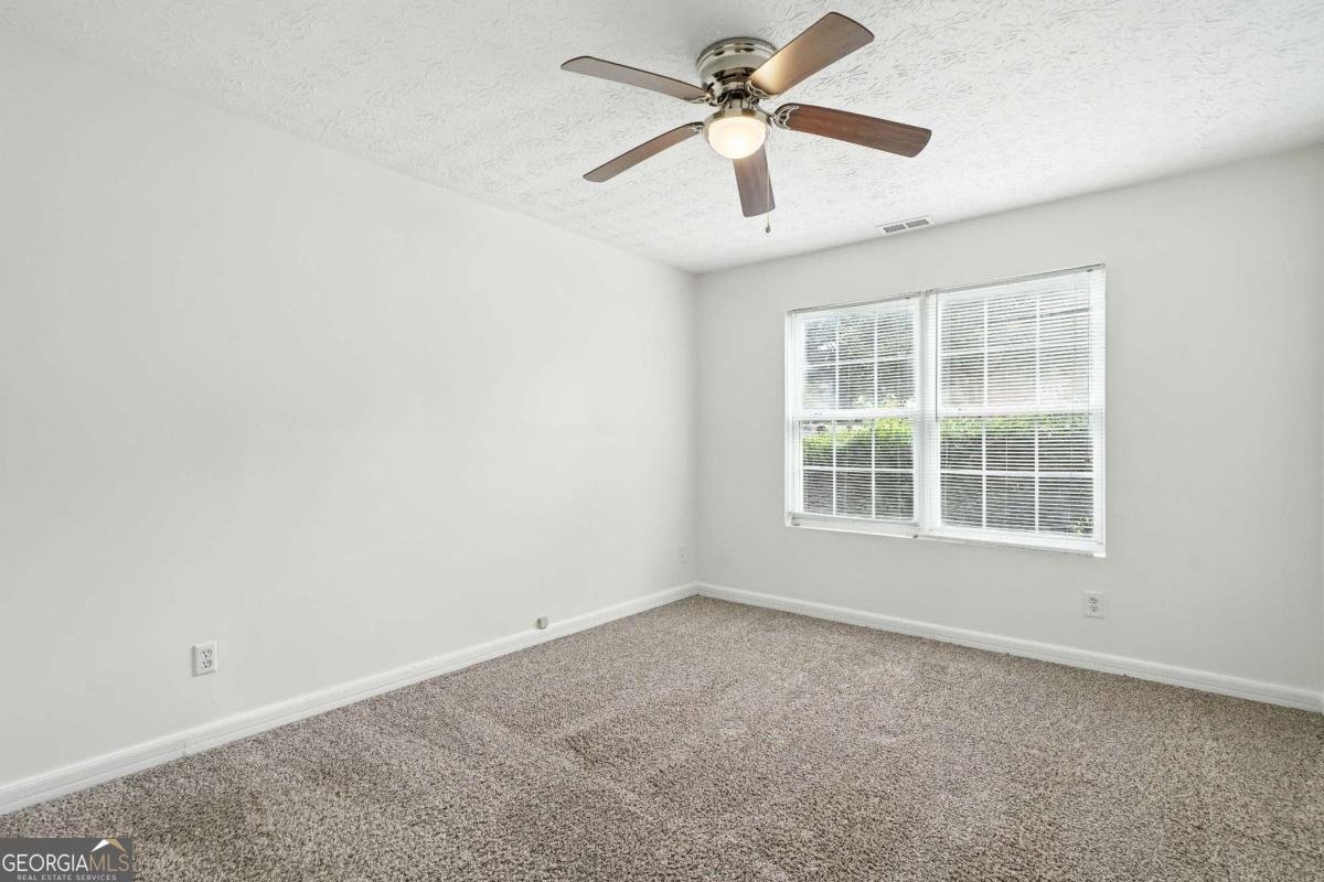 452 Crested View Drive Loganville - 30