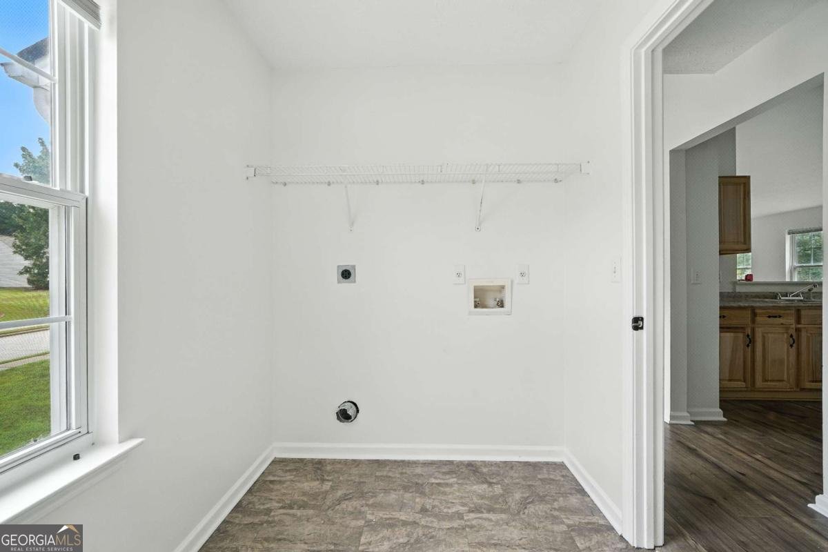 452 Crested View Drive Loganville - 32