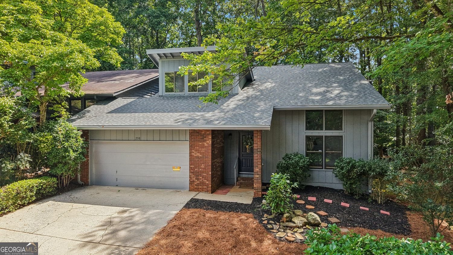 230 Lakeview Ridge Roswell - 1