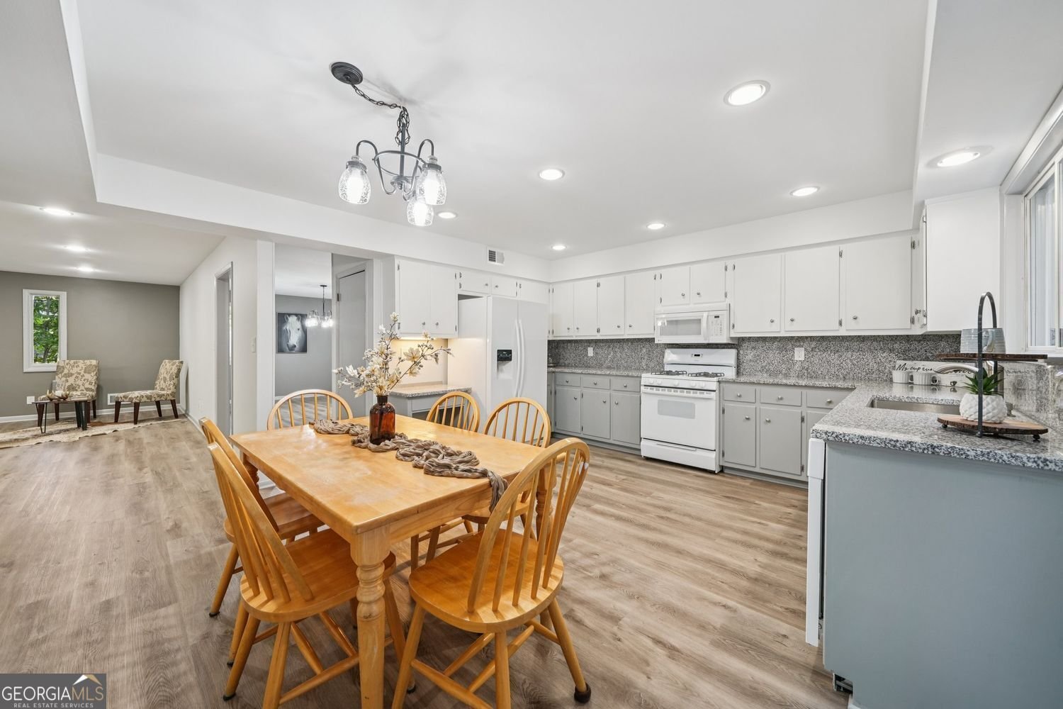 230 Lakeview Ridge Roswell - 14