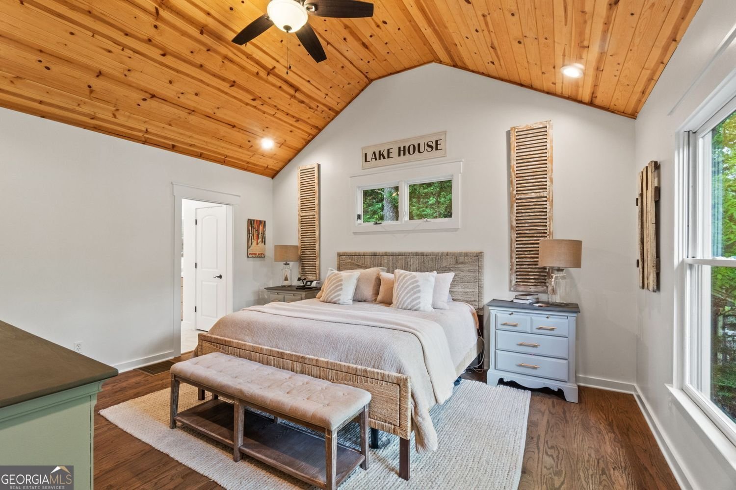 5527 Little River Circle Gainesville - 27